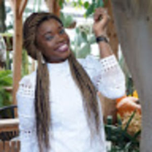 Meet your Posher, Chioma esther